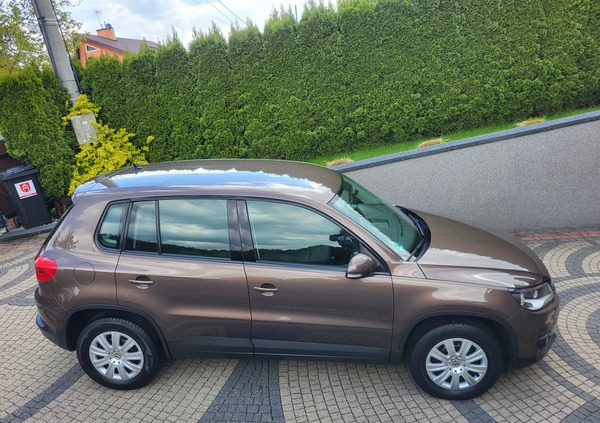 Volkswagen Tiguan cena 42700 przebieg: 129000, rok produkcji 2012 z Kraków małe 137